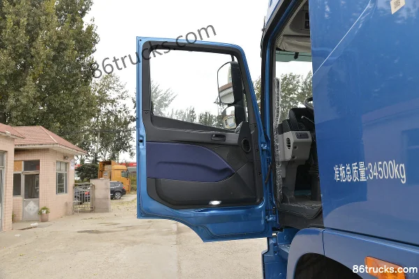 Foton Auman GTL 6 Series heavy truck Northern Edition 560 hp 4X2(6 wheels) tractor truck Cab (1) | 86Trucks