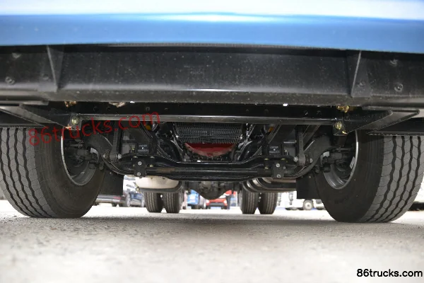 Foton Auman GTL 6 Series heavy truck Northern Edition 560 hp 4X2(6 wheels) tractor truck Chassis (1) | 86Trucks