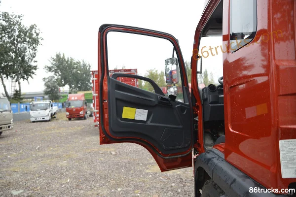 FAW Jiefang Hu VH 190hp 4X2(6 wheels) 6.2m Semi-row Stake Truck Cab (1) | 86Trucks