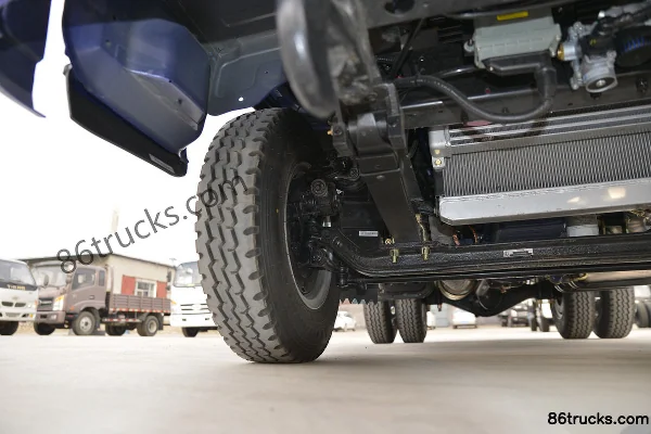 Tangjun Ouling Xiaojingang Basement Edition 110hp 4X2(6 wheels) 3.585m Dump Truck Chassis (2) | 86Trucks