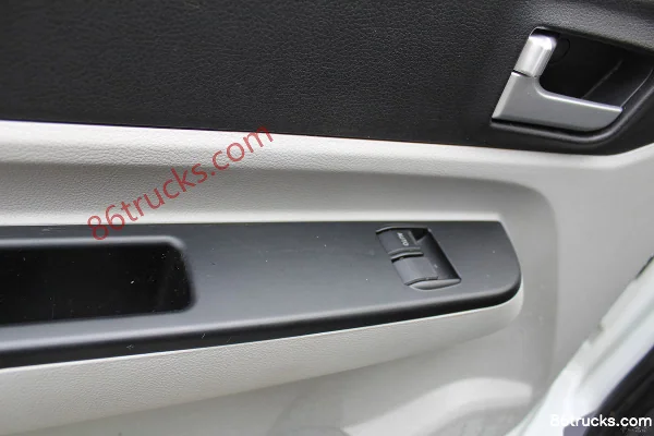 Haima Zhongdian 360 4.43m Electric Panel Van 41.1kWh Cab (2) | 86Trucks