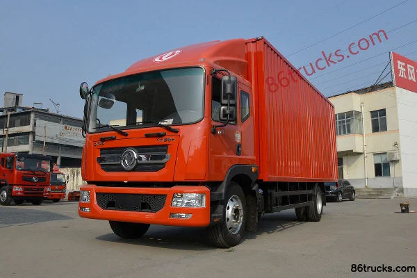 Dongfeng Duolika D9 170 hp 4X2(6 wheels) 6.8m Van Cargo Truck Exterior (3) | 86Trucks