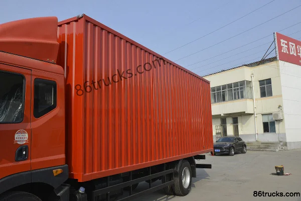 Dongfeng Duolika D9 170 hp 4X2(6 wheels) 6.8m Van Cargo Truck Body (1) | 86Trucks