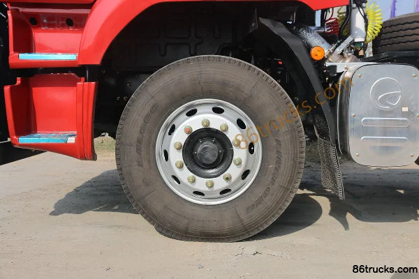Changzheng Auto Fenghuang C5 Heavy Truck 400 hp 6X4(10 wheels) Tractor Truck Chassis (3) | 86Trucks