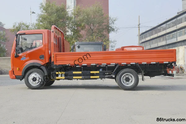 Dongfeng Duolika D6 Ruineng Edition 130 ch 4X2(6 roues) Camion léger à plateau à cabine simple 4,17 m Extérieur (3) | 86Trucks