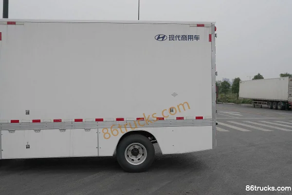Hyundai Commercial Vehicle Hongtu EV 4.5T 4.13m Single Row Pure Electric Box Van 89kWh 4X2(6 wheels) Body (2) | 86Trucks