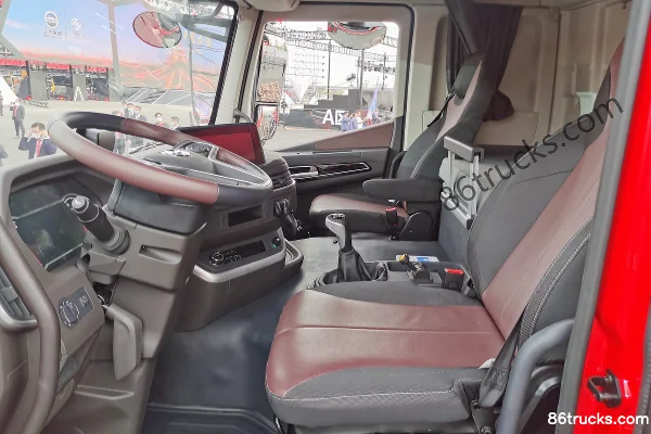 SAIC Hongyan Genlyon H6 Heavy-Duty 480 hp 6X4(10 wheels) 6.2m Dump Truck (China VI) Cab (3) | 86Trucks
