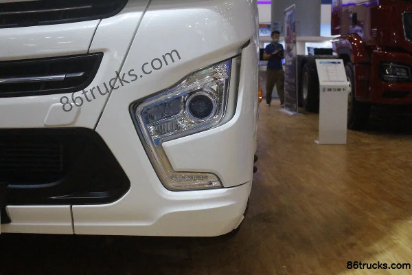 SHACMAN Delong X6000 600hp 6X4(10 wheels) AMT automatic tractor truck Exterior (3) | 86Trucks
