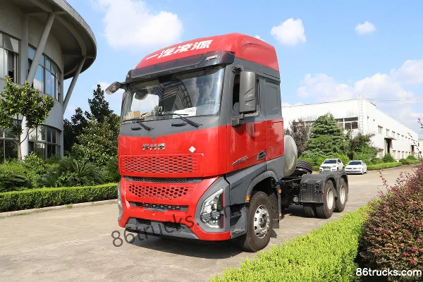 FAW Linghe Huzun S200 Heavy Truck Zhixiang 460 hp 6X4(10 wheels) LNG Tractor Truck (China VI) Exterior (3) | 86Trucks
