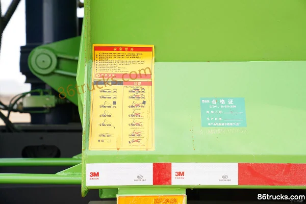 FAW Jiefang Qingdao JH6 Heavy Truck Pilot Edition 400hp 8X4(12 wheels) 5.6m Dump Truck Body (2) | 86Trucks