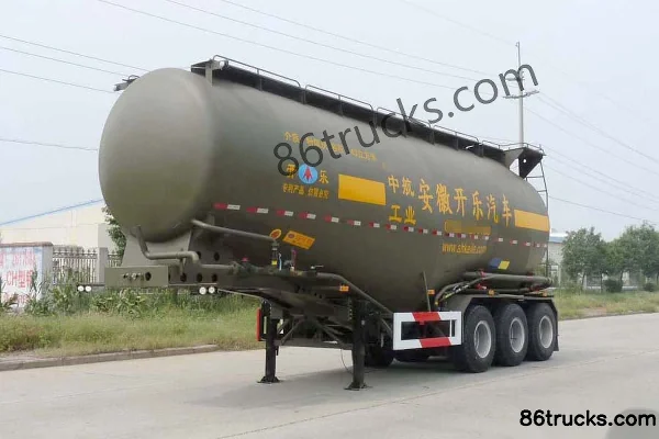 Kaile 65m³ Low-Density Powder Bulk Material Transport Semi-Trailer Exterior (2) | 86Trucks