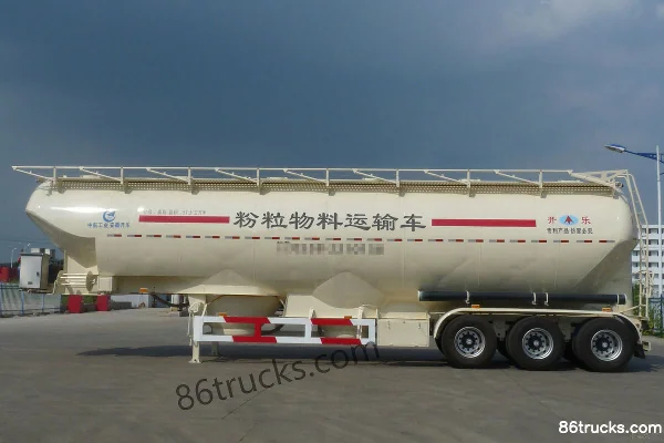 Kaile 61.5m³ Low-Density Powder Bulk Material Transport Semi-Trailer Exterior (3) | 86Trucks