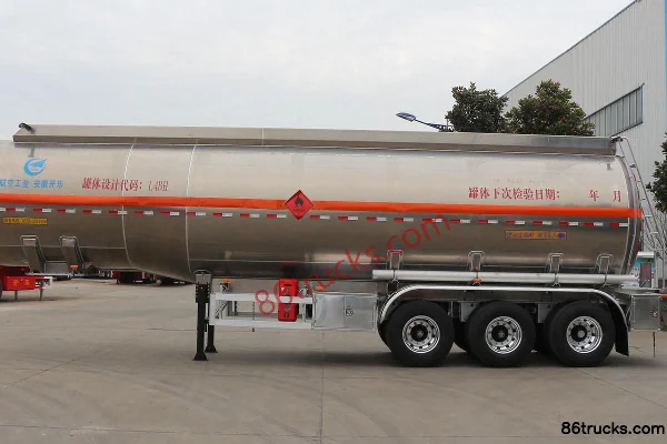 KaiLe 48m³ Aluminum Alloy Oil Tank Semi-Trailer Exterior (3) | 86Trucks
