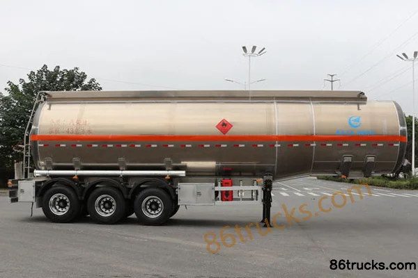 KaiLe 43m³ Aluminum Alloy Oil Tank Semi-Trailer Exterior (3) | 86Trucks
