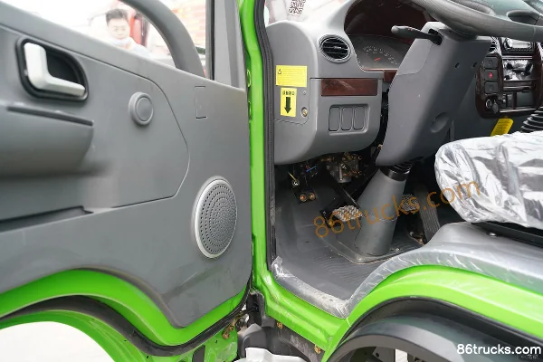 Kama GK8 Fuyunlai 130hp 4X2(6 wheels) 3.5m Dump Truck Cab (1) | 86Trucks