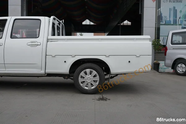 Ankai Shenqi F30 1,5 L essence 116 ch Pick-up double cabine à empattement long (China VI) Photos officielles (1) | 86Trucks