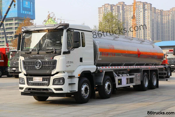SHACMAN Delong M3000S 350 ch 8X4(12 roues) camion citerne à huile (China VI) Extérieur (3) | 86Trucks