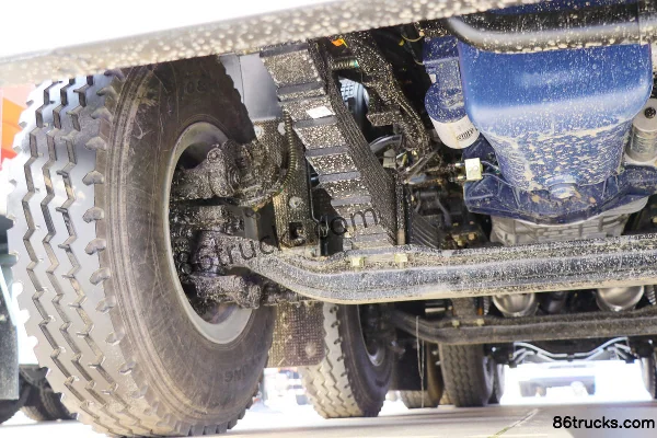 SHACMAN Delong M3000S Urban Standard Edition 400 hp 8X4(12 wheels) 5.6m Dump Truck Chassis (2) | 86Trucks