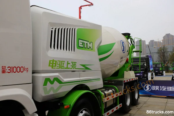 SHACMAN Delong M6000 350 ch 8X4(12 roues) camion malaxeur Carrosserie (1) | 86Trucks