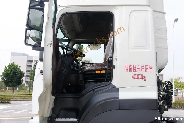 GAC HINO 700 Zhizhen Heavy Truck 450hp 6X4(10 wheels) tractor truck (with hydraulic retarder) (China VI) Cab (2) | 86Trucks