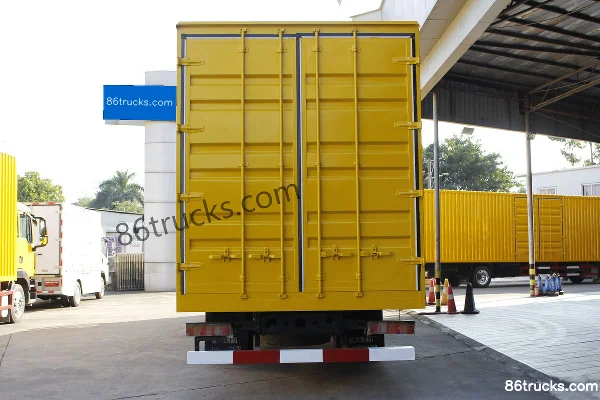 Sinotruk Sitrak G5 Heavy Truck Free Travel Edition 280hp 4X2(6 wheels) 9.92m Van Cargo Truck Body (3) | 86Trucks