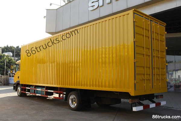 Sinotruk Sitrak G5 Heavy Truck Free Travel Edition 280hp 4X2(6 wheels) 9.92m Van Cargo Truck Body (2) | 86Trucks