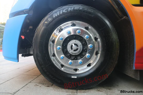 JAC Gallop V7 heavy truck 560hp 6X4(10 wheels) AMT automatic long-nose tractor truck (China VIb)(custom paint) Chassis (2) | 86Trucks