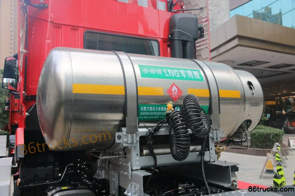JAC Gallop A5W III Heavy Truck 460 hp 6X4(10 wheels) LNG Tractor Truck Chassis (3) | 86Trucks