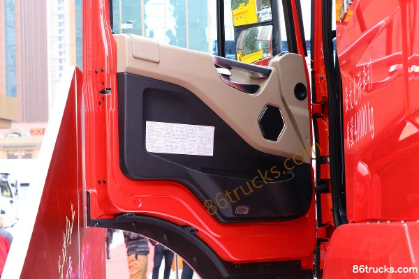 JAC Gallop A5W III heavy truck 460hp 6X4(10 wheels) tractor truck (China VI) Cab (3) | 86Trucks