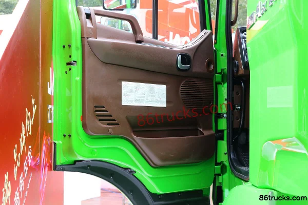 JAC Gallop A5L III 245 hp 6X2(8 wheels) 7.8m Dump Truck (459 rear axle) Cab (2) | 86Trucks