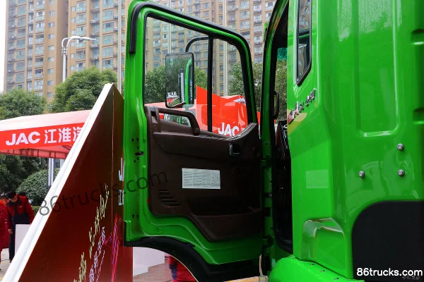 JAC Gallop A5L III 245 hp 6X2(8 wheels) 7.8m Dump Truck (459 rear axle) Cab (1) | 86Trucks