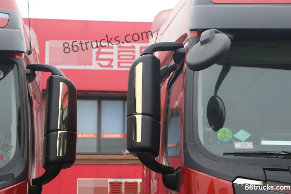 Dongfeng Liuqi Chenglong H7 poids lourd 460 ch 6X4(10 roues) tracteur routier LNG (China VI) Extérieur (2) | 86Trucks