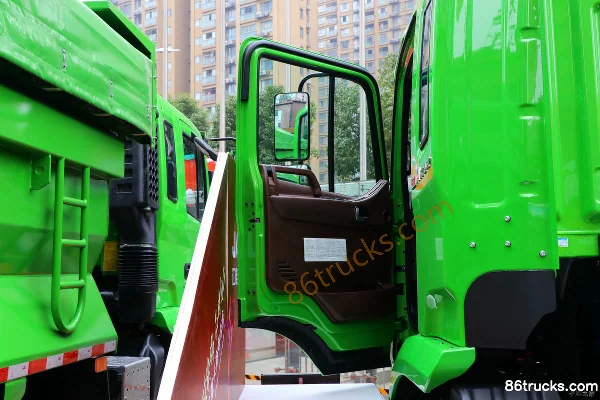 JAC Gallop A5W III 400 ch 6X4(10 roues) 5,8 m camion benne LNG Cabine (1) | 86Trucks