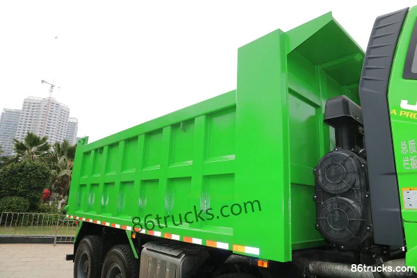 FAW Jiefang New J6P heavy truck 420hp 8X4(12 wheels) 5.6m muck dump truck (China VI) Body (1) | 86Trucks