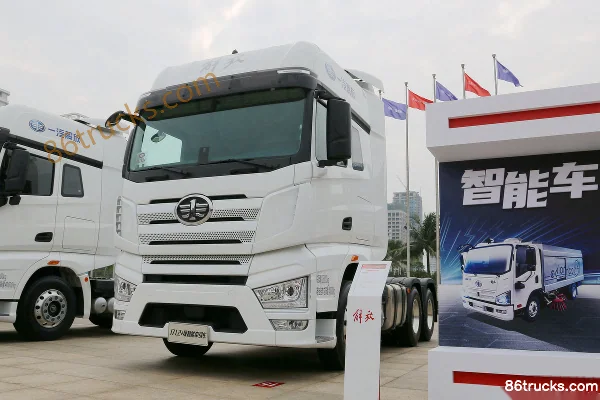 FAW Jiefang J7 heavy truck 6X4(10 wheels) L2 level intelligent tractor truck Exterior (3) | 86Trucks
