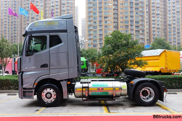 JAC Gallop K7 Heavy Truck 530hp 4X2(6 wheels) LNG Automatic Tractor Truck (Cummins) Exterior (2) | 86Trucks