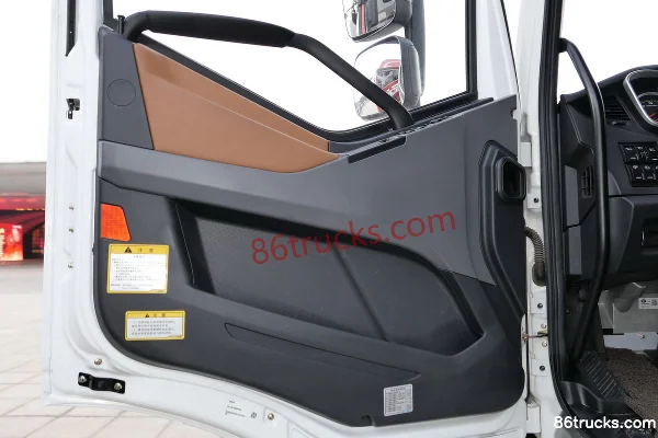 FAW Jiefang nouveau J6P 6X4(10 roues) train frigorifique intelligent 13,6 m Cabine (1) | 86Trucks