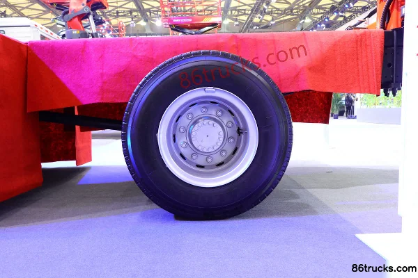 Dongfeng Commercial Vehicle Tianjin VR 210hp 4X2(6 wheels) Truck-Mounted Crane (SANY brand) Chassis (3) | 86Trucks