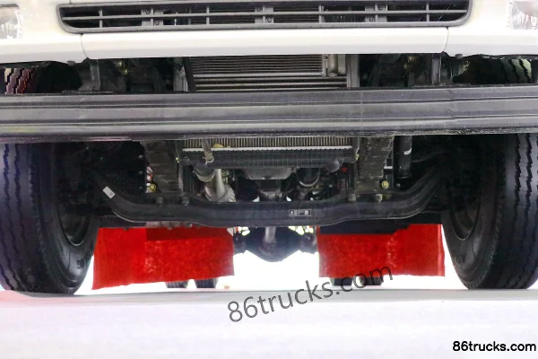 Dongfeng Commercial Vehicle Tianjin VR 210hp 4X2(6 wheels) Truck-Mounted Crane (SANY brand) Chassis (1) | 86Trucks