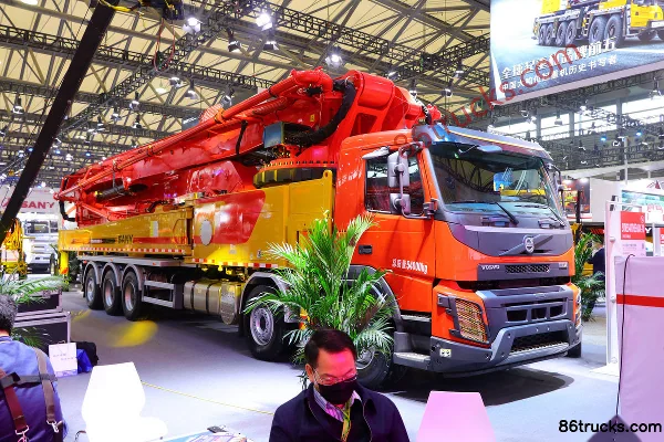 Volvo FM Heavy Truck 540hp 10X4(14 wheels) Concrete Pump Truck (SANY brand) (SYM5540THBE 680C-10) Exterior