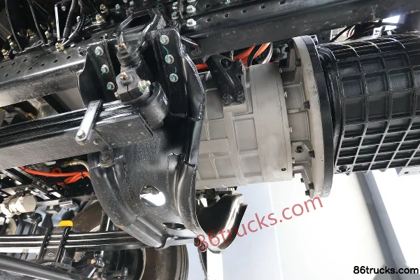 Foton Zhilan Heavy Truck 6X4(10 wheels) Pure Electric Tractor Truck Chassis (2) | 86Trucks