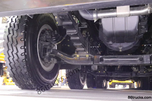 SANY composite version 380 ch 8X4(12 roues) 5,6 m camion benne (pont Hande) Châssis (2) | 86Trucks