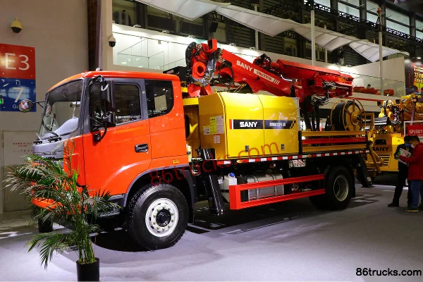 SANY Group 185 hp 4X2(6 wheels) Concrete Shotcrete Truck Exterior (3) | 86Trucks