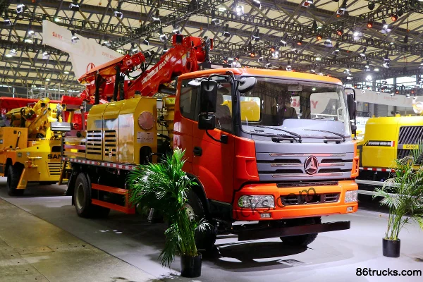 SANY Group 185 hp 4X2(6 wheels) Concrete Shotcrete Truck Exterior