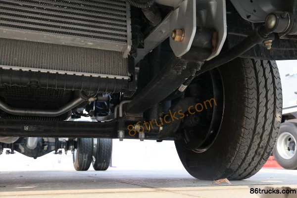 Foton Aumark S1 Series Zhiying Edition 130 hp 4X2(6 wheels) Chassis (3) | 86Trucks