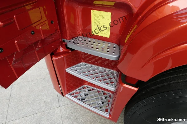 FAW Jiefang Qingdao HanV Heavy Truck 2.0 290 hp 4X2(6 wheels) Tractor Truck (9-speed)(China VI) Cab (3) | 86Trucks