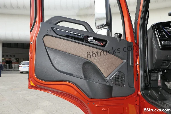 FAW Jiefang Qingdao HanV Heavy Truck 2.0 290 hp 4X2(6 wheels) Tractor Truck (9-speed)(China VI) Cab (2) | 86Trucks