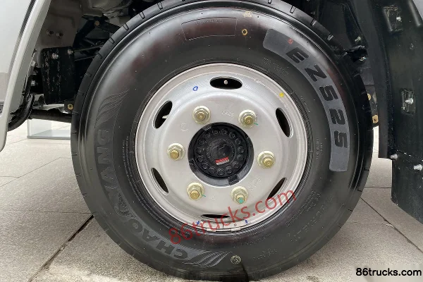 SHACMAN Light Truck Delong K3000 Lightweight Comfort 130hp 4X2(6 wheels) 4.18m single-row van truck (China VI) (axle ratio 4.875) Chassis (3