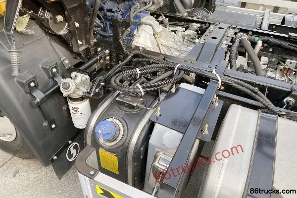 SHACMAN Light Truck Delong K3000 130 ch 4X2(6 roues) camion de dépannage (Weizheng Baiye) (China VI) Châssis (2) | 86Trucks