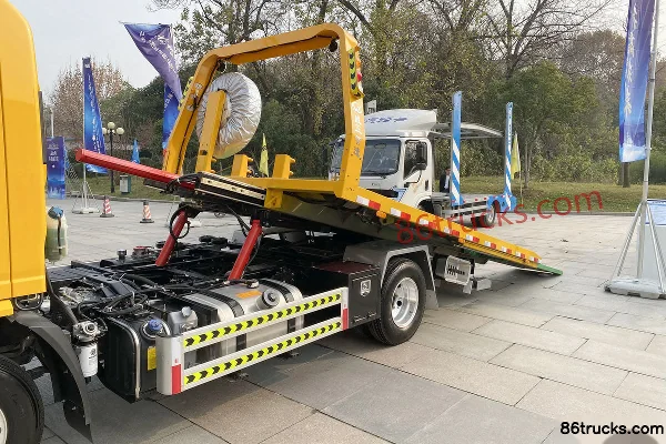 SHACMAN Light Truck Delong K3000 130 ch 4X2(6 roues) camion de dépannage (Weizheng Baiye) (China VI) Châssis (2) | 86Trucks